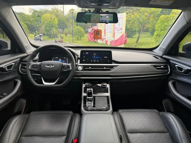 Chery Tiggo 8 — Фото автомобиля 7