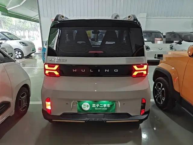 Wuling Hongguang Mini EV — Фото автомобиля 5