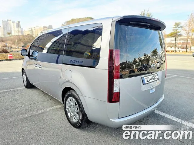 Hyundai Staria Staria 4WD Tourer 11 мест — Фото автомобиля 5