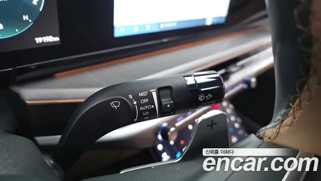 Hyundai Grandeur GN7 — Фото автомобиля 28
