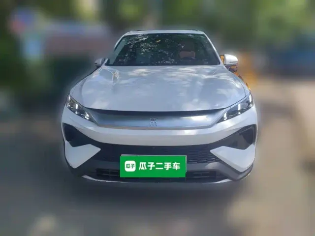 BYD Song Pro — Фото автомобиля 2