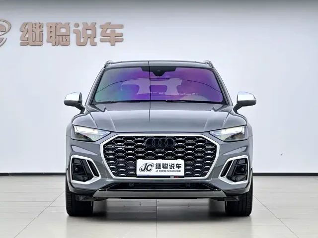 Audi Q5L Sportback — Фото автомобиля 2