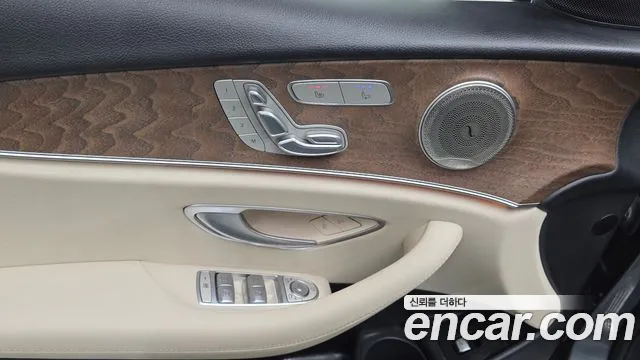 Mercedes-Benz E-Class W213 — Фото автомобиля 29