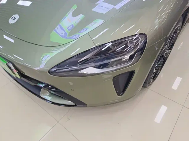 Xiaomi SU7 — Фото автомобиля 23