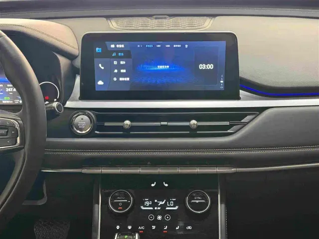 Chery Tiggo 8 — Фото автомобиля 16
