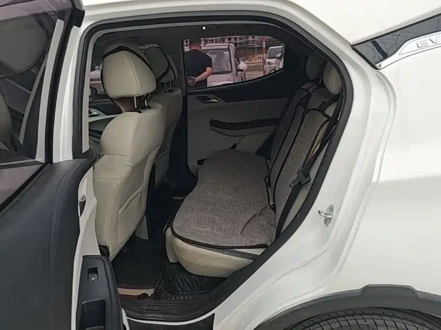 BYD Yuan Pro — Фото автомобиля 16