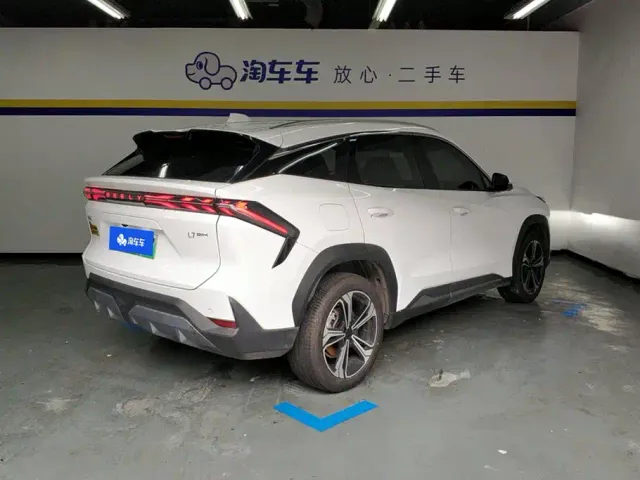 Geely Galaxy L7 — Фото автомобиля 3