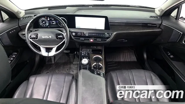 Kia K8 — Фото автомобиля 10