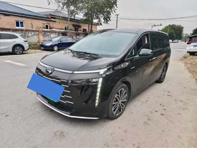 Фотография автомобиля — GAC Trumpchi E8