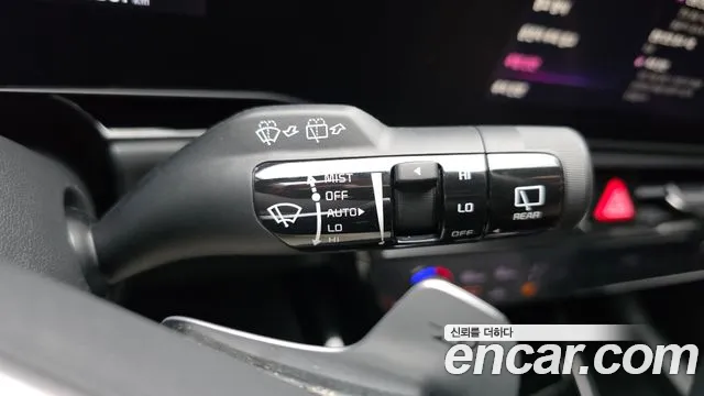 Kia Niro — Фото автомобиля 7