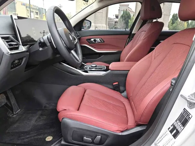 BMW 3 Series — Фото автомобиля 21