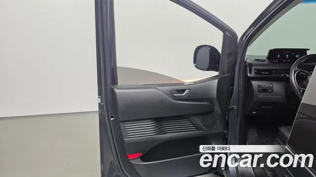 Hyundai Staria — Фото автомобиля 13