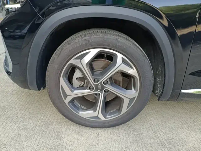 Geely Xingyue L — Фото автомобиля 22