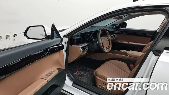 Hyundai Grandeur GN7 — Фото автомобиля 15