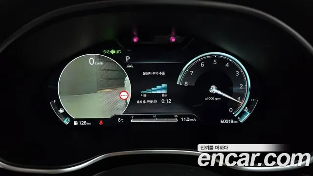 Genesis G80 Бензин 2.5 турбо AWD — Фото автомобиля 8