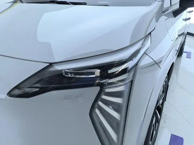 GAC Aion Y — Фото автомобиля 5