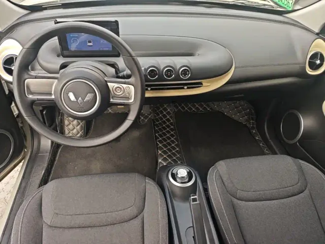 Wuling Bingo — Фото автомобиля 9