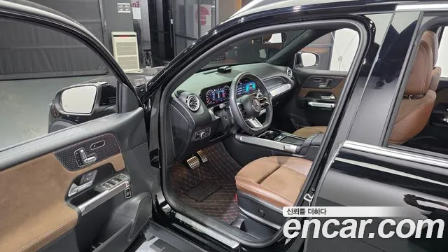 Mercedes-Benz GLB-Class — Фото автомобиля 9