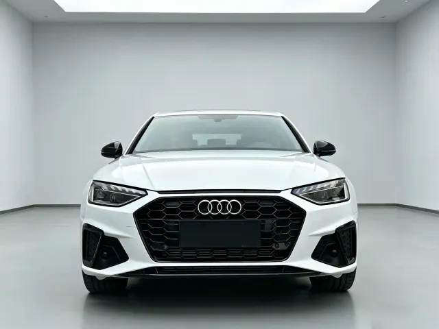 Audi A4L — Фото автомобиля 2