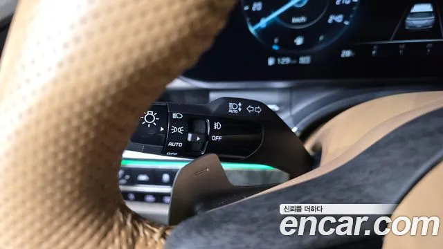 Kia Canival Carnival 4 поколение Бензин 4 места Hi-Limousine — Фото автомобиля 22