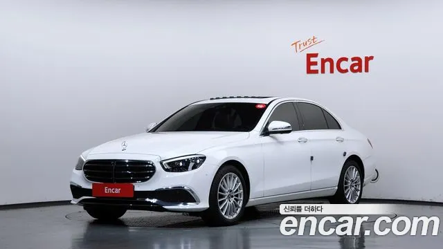 Фотография автомобиля — Mercedes-Benz E-Class W213