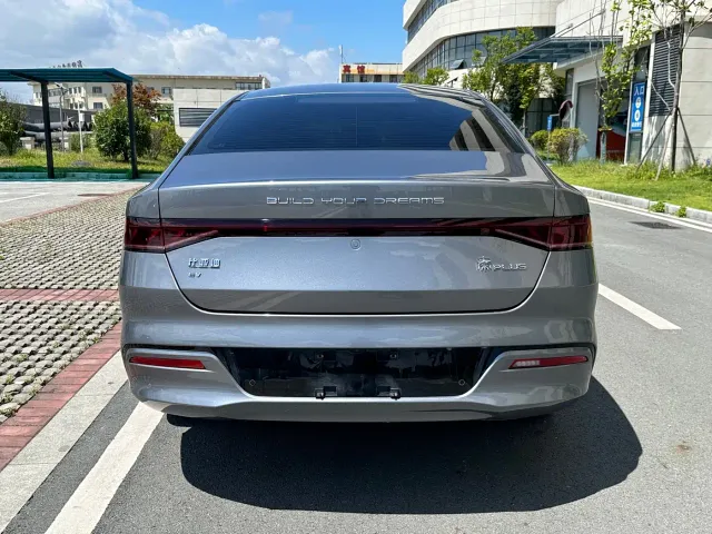 BYD Qin PLUS — Фото автомобиля 5