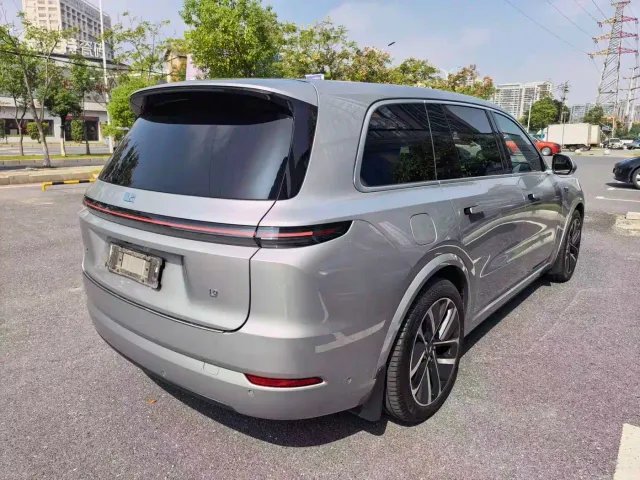 Li Auto L9 — Фото автомобиля 2