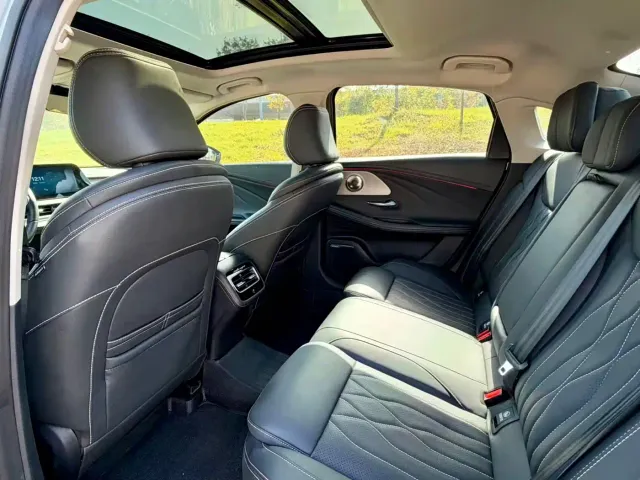 Chery Arrizo 8 — Фото автомобиля 5