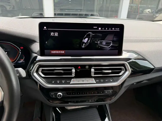 BMW X3 — Фото автомобиля 8