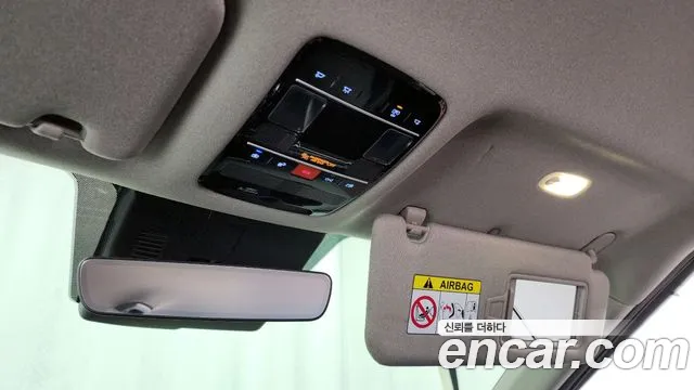 Hyundai Santafe Santa Fe (MX5) Бензин 2.5T 4WD — Фото автомобиля 17