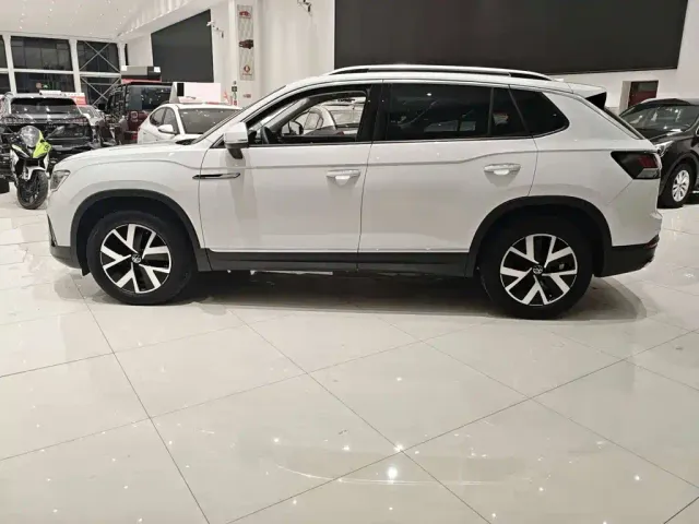 Volkswagen Tayron — Фото автомобиля 8