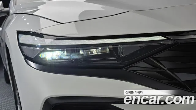 Hyundai Avante CN7 — Фото автомобиля 7