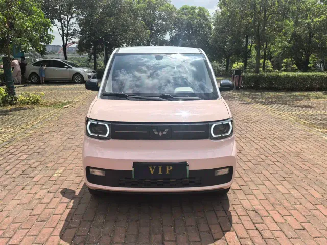 Wuling Hongguang Mini EV — Фото автомобиля 2