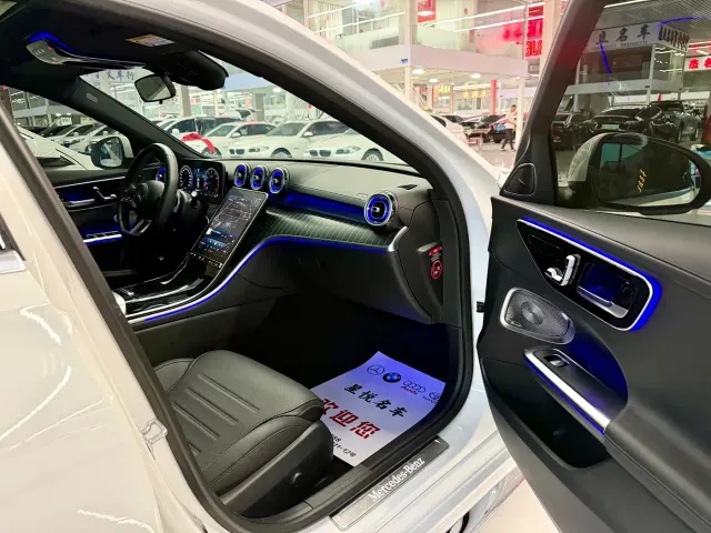 Mercedes-Benz C-Class — Фото автомобиля 5