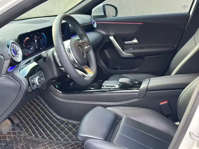 Mercedes-Benz A-Class — Фото автомобиля 7