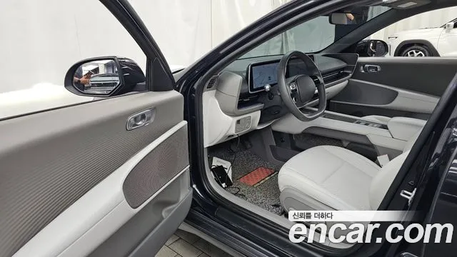 Hyundai Ioniq6 — Фото автомобиля 9