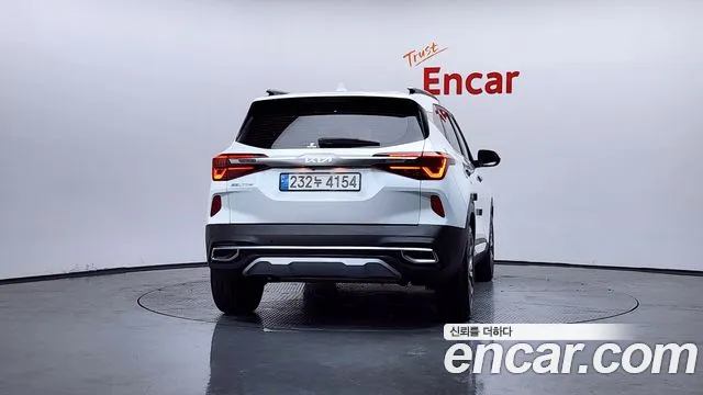 Kia Seltos Seltos Бензин 1.6 турбо 2WD — Фото автомобиля 4