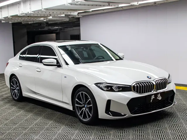 BMW 3 Series — Фото автомобиля 3