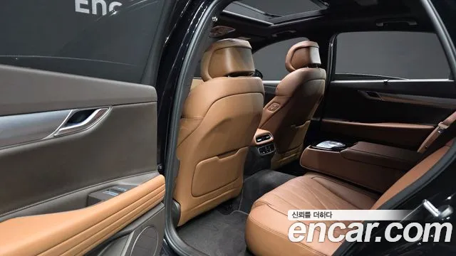 Genesis G80 Бензин 2.5 турбо AWD — Фото автомобиля 11