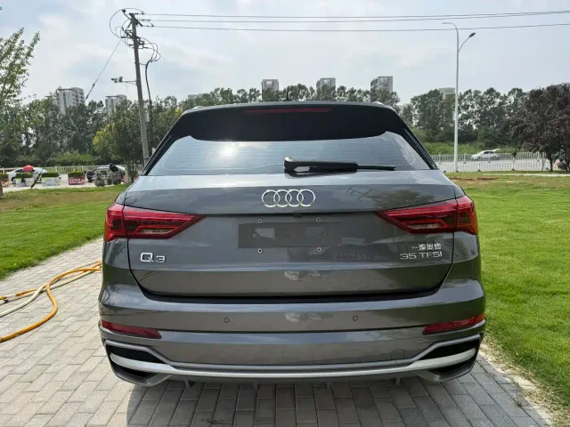 Audi Q3 — Фото автомобиля 5