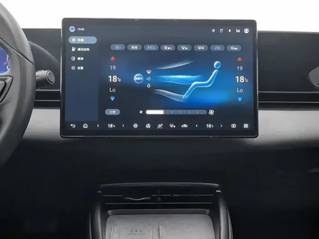 BYD Seal — Фото автомобиля 12