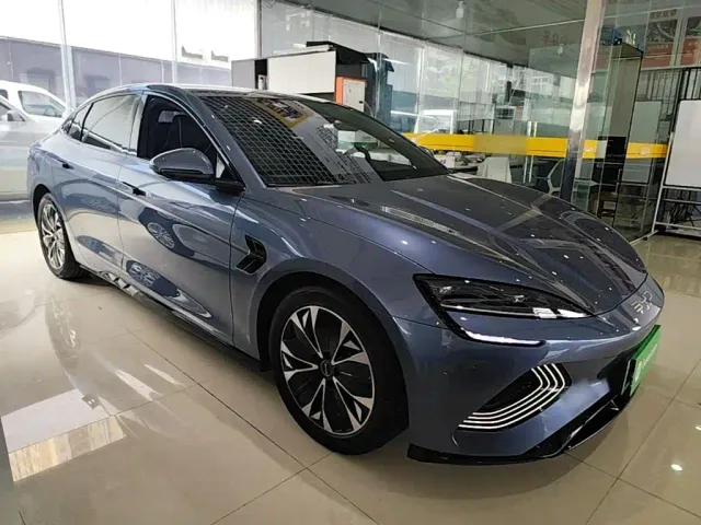 BYD Seal — Фото автомобиля 3