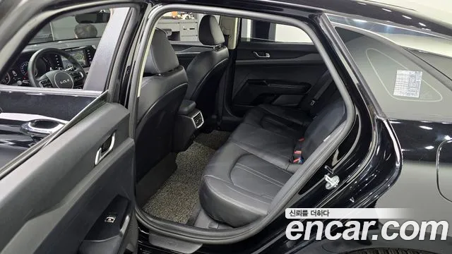 Kia K5 K5 3 поколение 2.0 LPI(Для проката) — Фото автомобиля 26