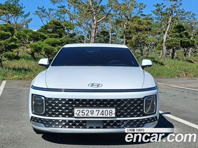 Hyundai Grandeur GN7 — Фото автомобиля 2