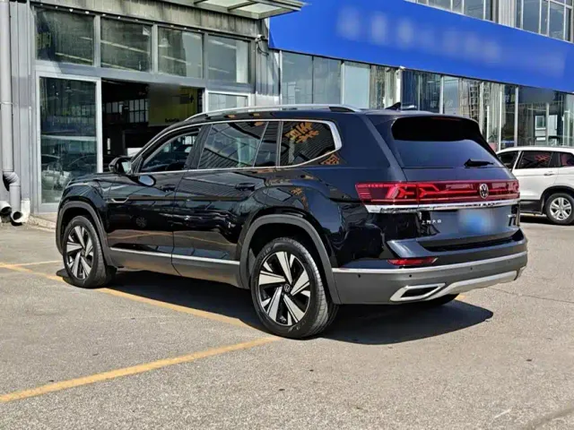 Volkswagen Teramont — Фото автомобиля 4