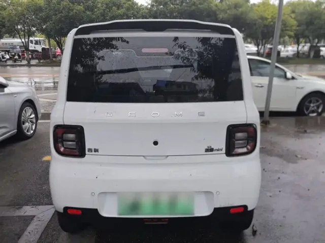 Geely Panda — Фото автомобиля 5