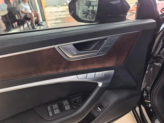 Audi Audi A6L 2023 45 TFSI quattro Premium Dynamic — Фото автомобиля 11