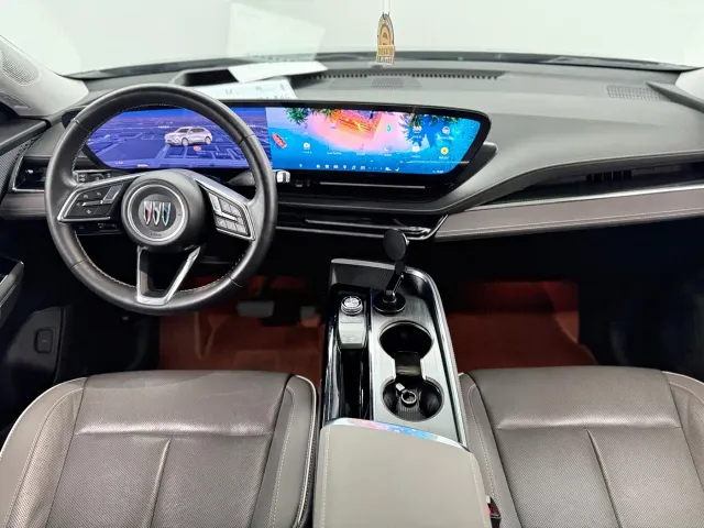 Buick E5 — Фото автомобиля 5