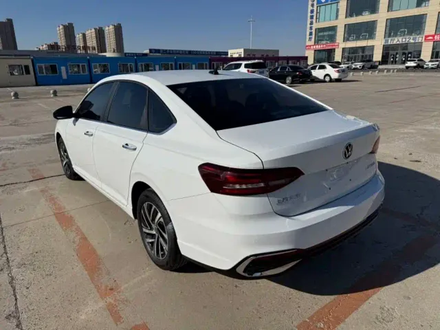 Volkswagen Lavida — Фото автомобиля 6