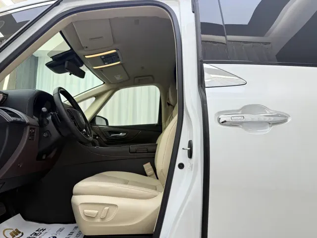 Toyota Alphard — Фото автомобиля 4